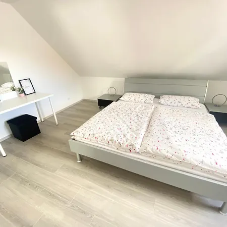 Ferienwohnung Privatunterkunft *